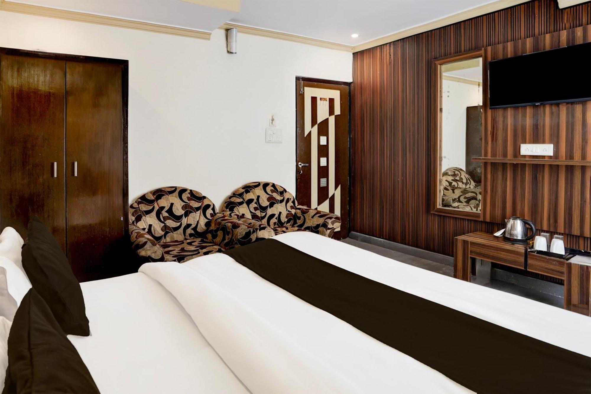 Super Townhouse Haridwar Near Har Ki Pauri Hotel Exterior foto